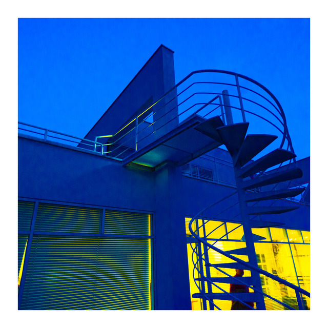 Sky Ladder - ID 000279