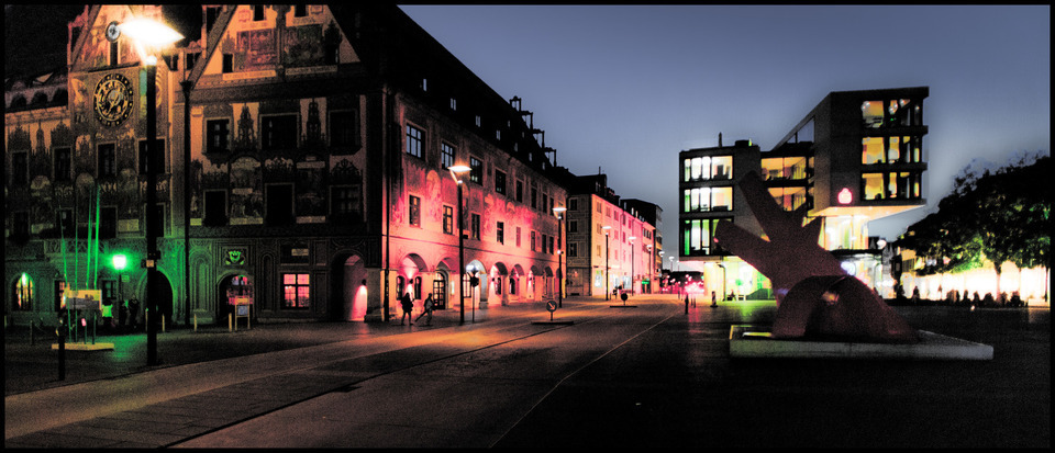 Ulm Center at Night II - ID 000381