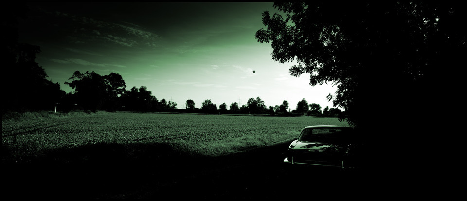 Balloon and Jaguar - ID 000591