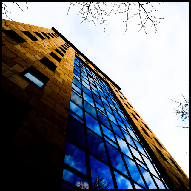 Blue Sky on Wall - ID 000787