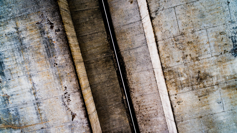 Bridge from Below - ID 000906