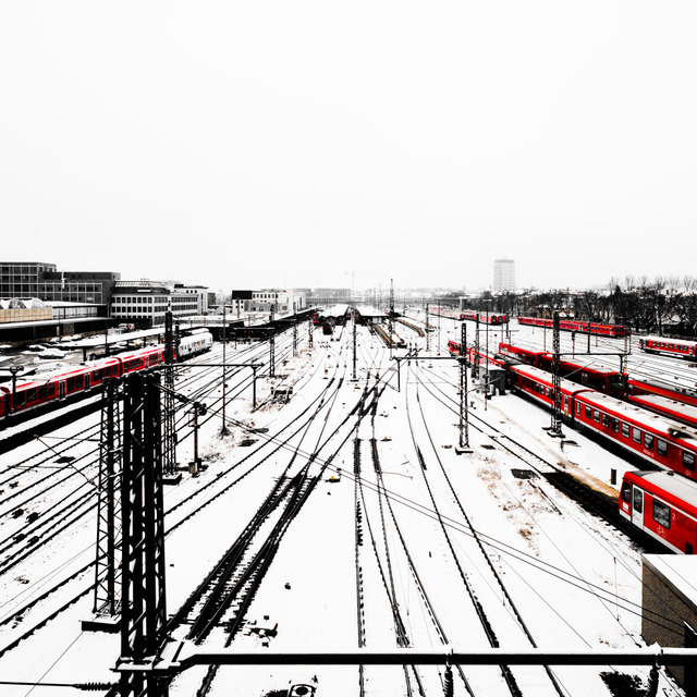 Red Trains IV - ID 000908