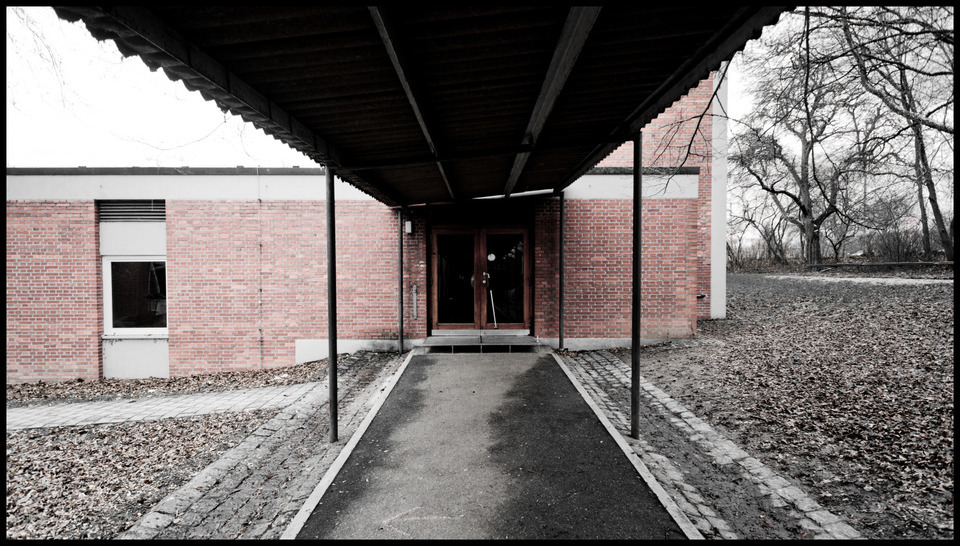 South View - ID 001007