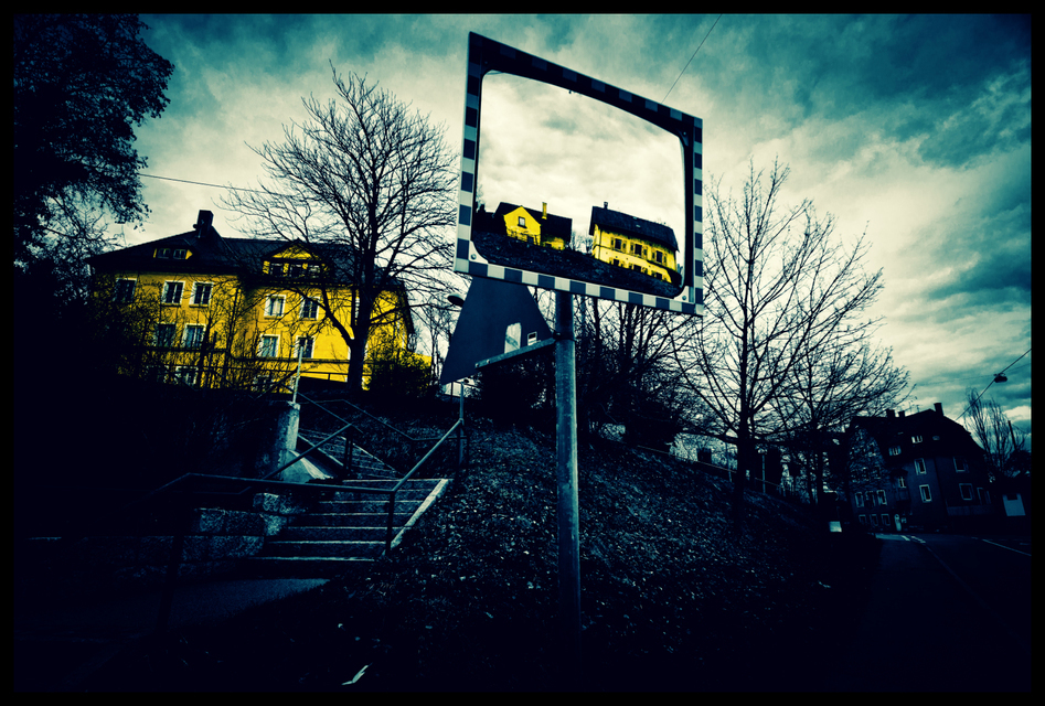 Yellow Houses - ID 001108