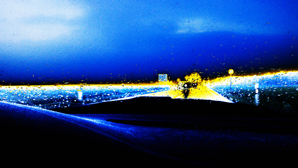 Driving Home in Rain - ID 001179