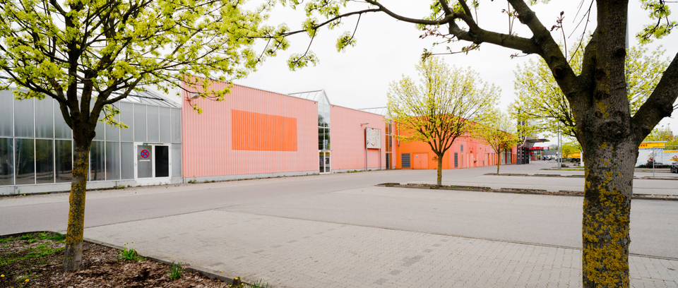 Left Alone - ID 001219