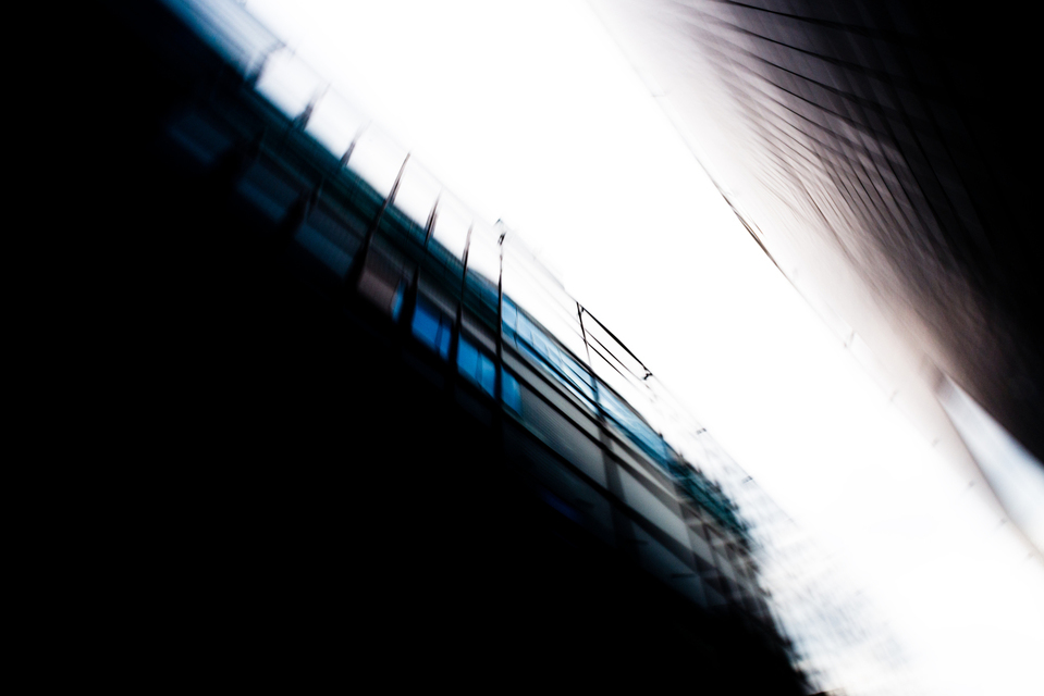 Between III - ID 001457