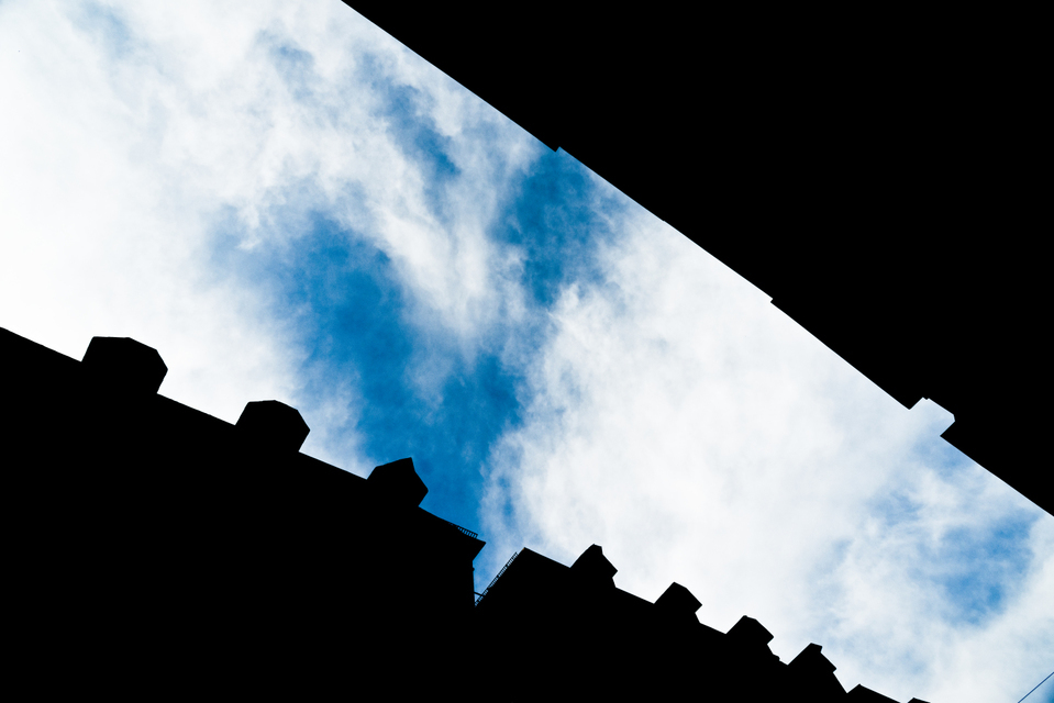 Blue White Sky - ID 001576