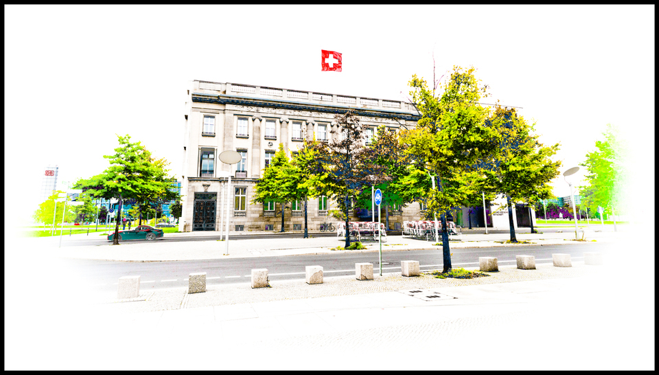 Neighbor of Reichstag - ID 001637