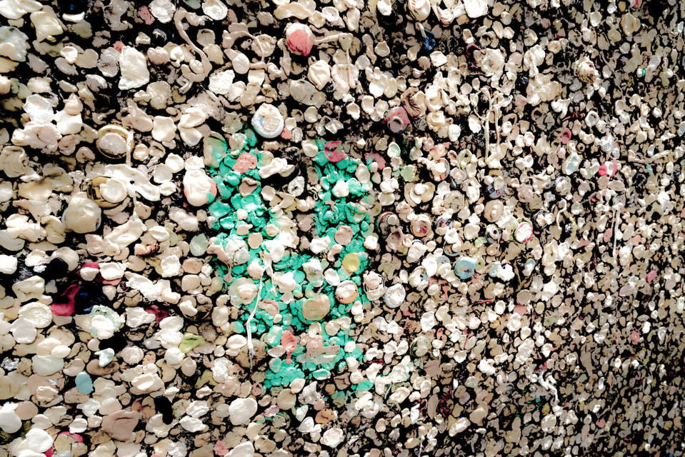 Chewing Gum Wall - ID 001663