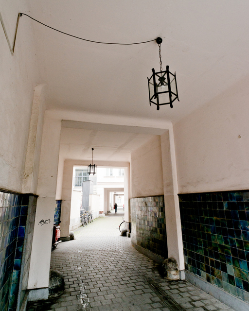 Backyard Entrance - ID 001688