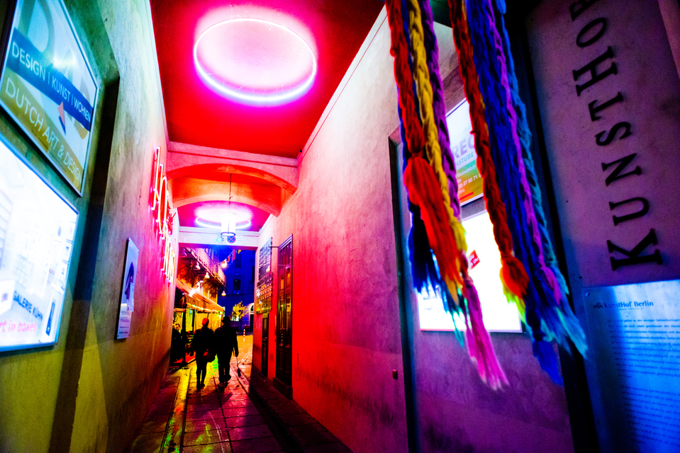 Berlin Art Courtyard II - ID 001723