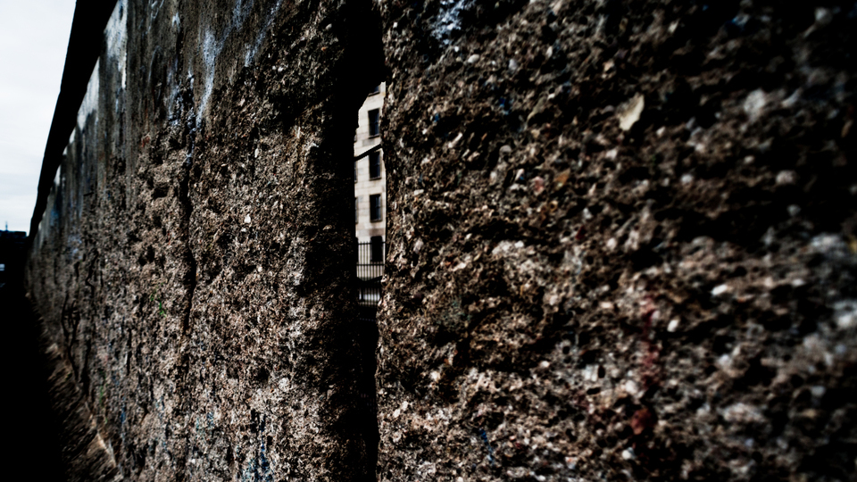 Wall Madness II - ID 001752