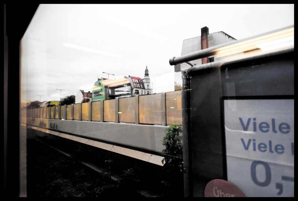 S-Bahn Ride Many - ID 001763