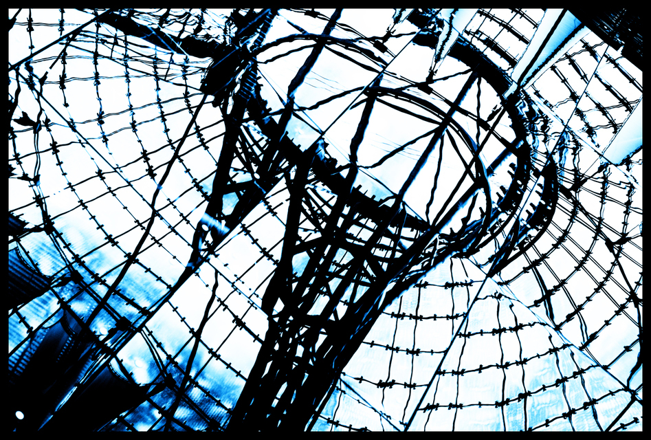 Broken I - ID 001895