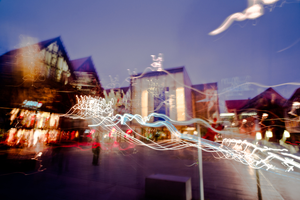 Aliens Visit - ID 001982