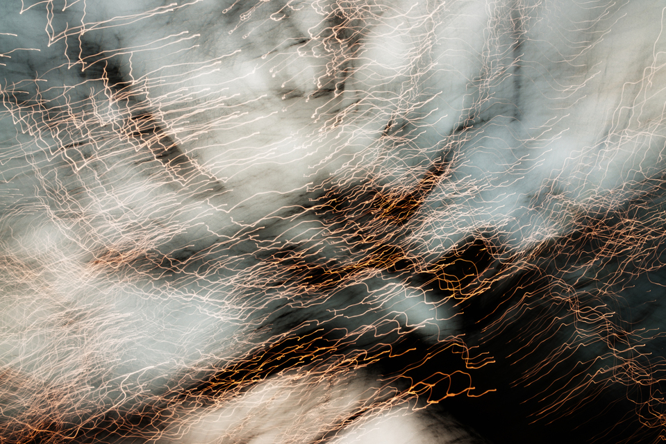 Dancing Lights IV - ID 002015