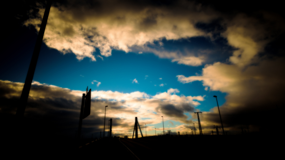 Bridge Glowing - ID 002099