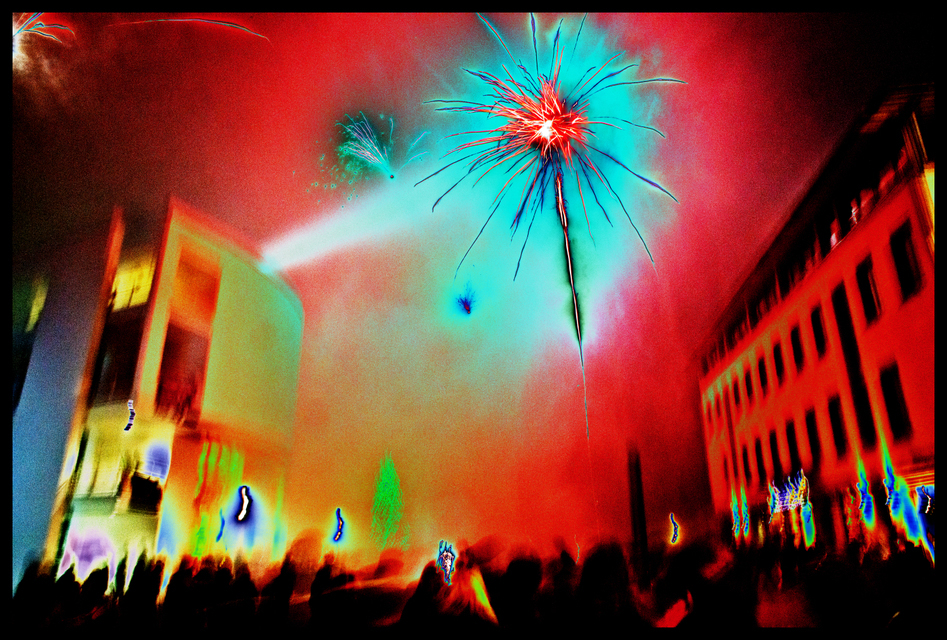 Rockets in the Sky - ID 002140