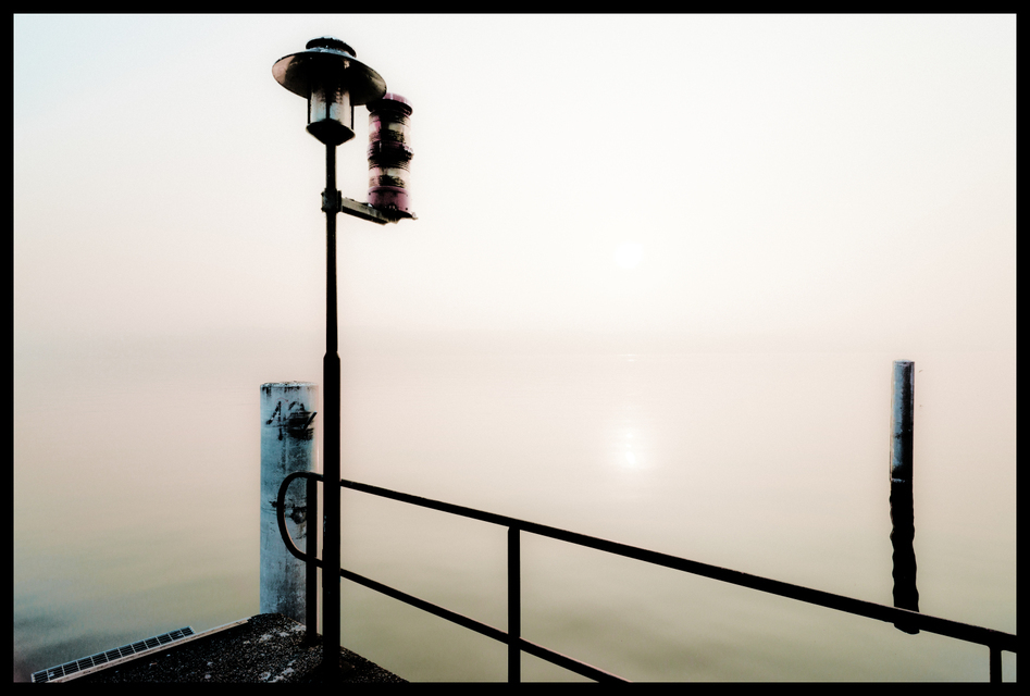 Fog over the Lake - ID 002295