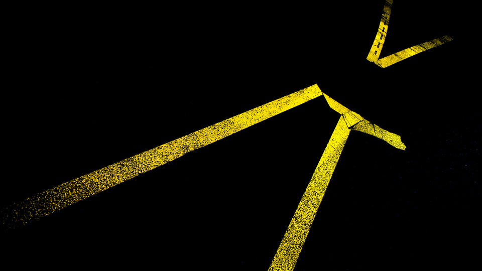 Broken Cross I - ID 002324