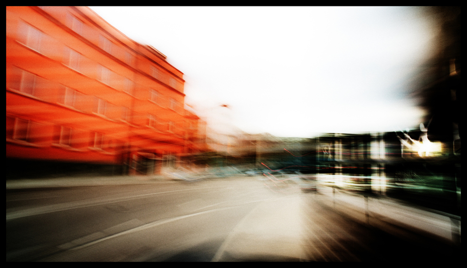 Orange House - ID 002438