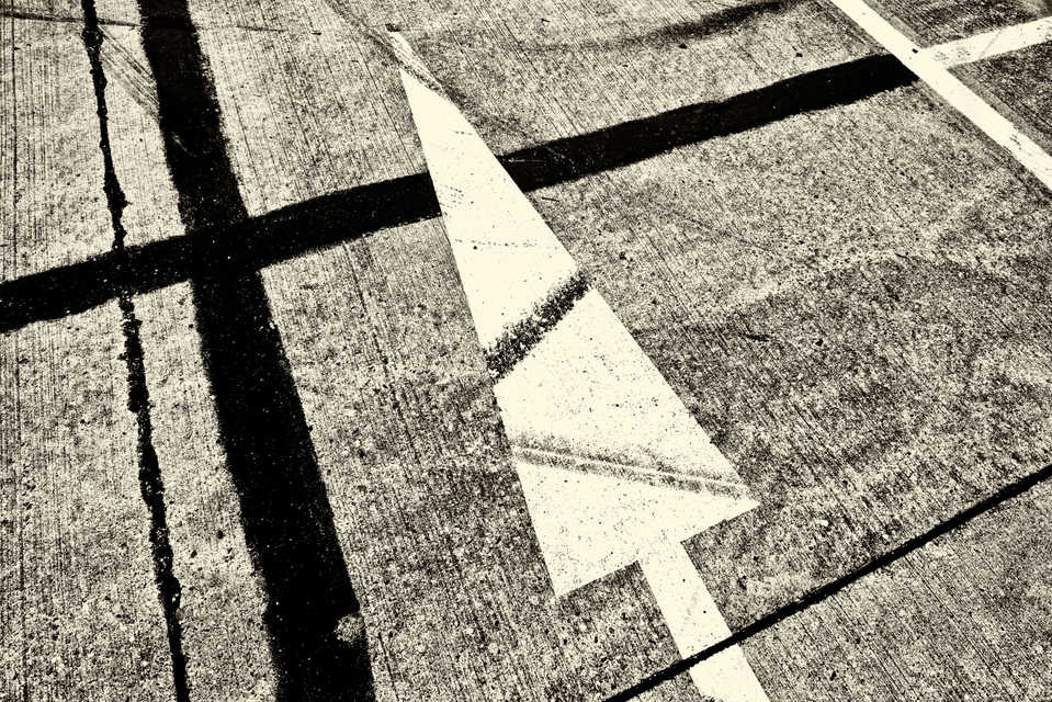 Concrete Traces IV - ID 002538