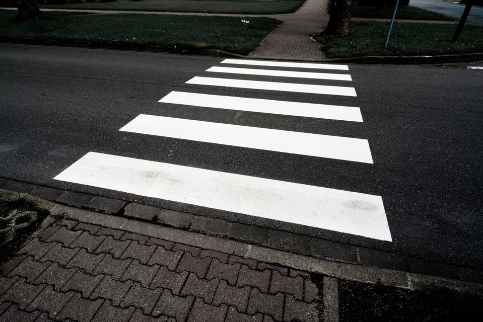 To Walk or Not - ID 002549