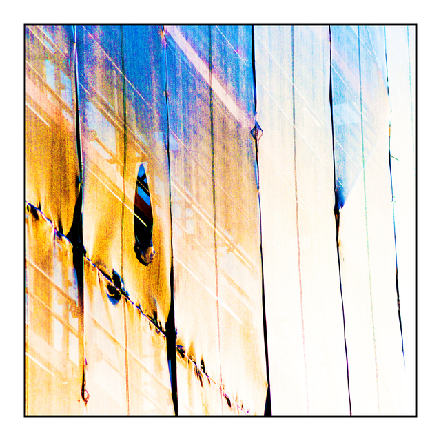 Run in Stockings - ID 002583