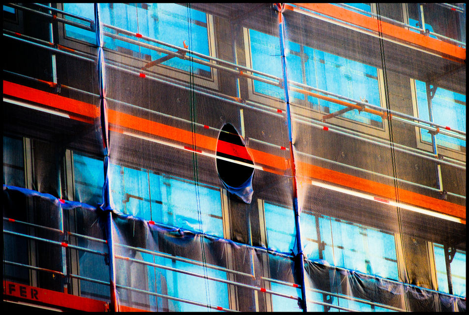 Another Run in Stocking - ID 002585