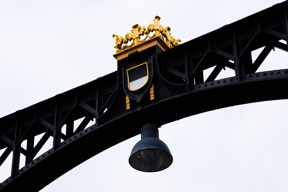 Bridge Crown - ID 003116