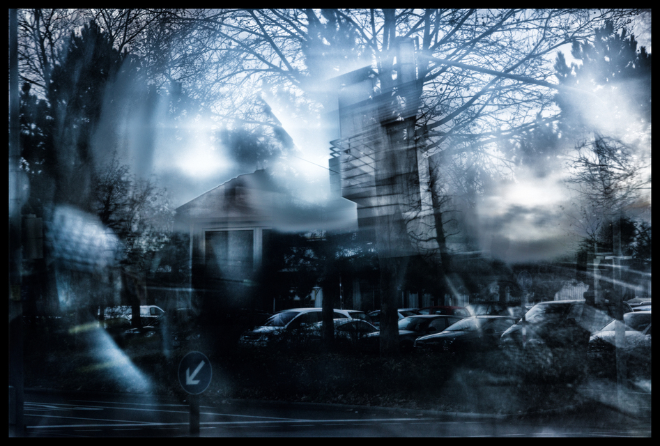 Grey Day Reflexion II - ID 003134