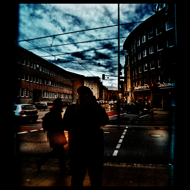 Self mirrored at Willy II - ID 003147