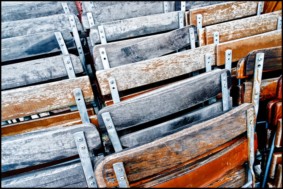 Waiting Chairs - ID 003233