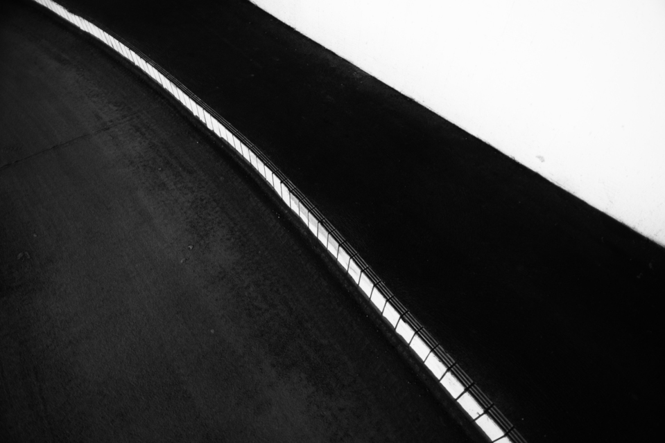 Underground Curve III - ID 003556