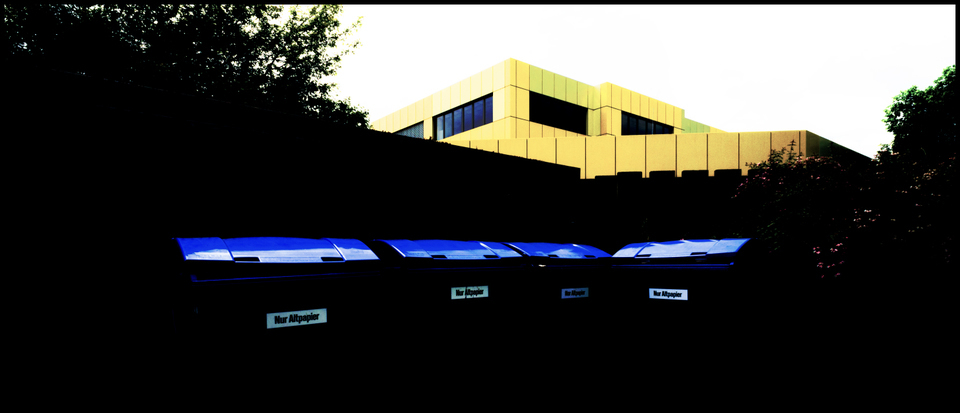 Yellow School Blue - ID 003596