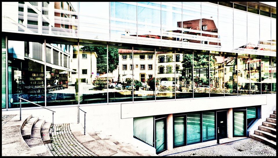 Place Mirrored - ID 003726