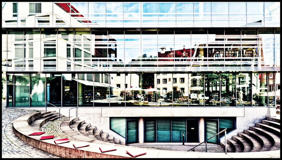 Place and Forum Mirrored - ID 003727