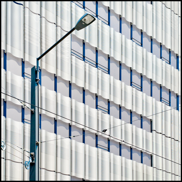 Modern Facade V - ID 003808