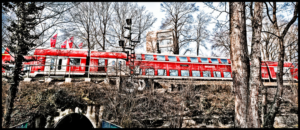 Red Train - ID 004162