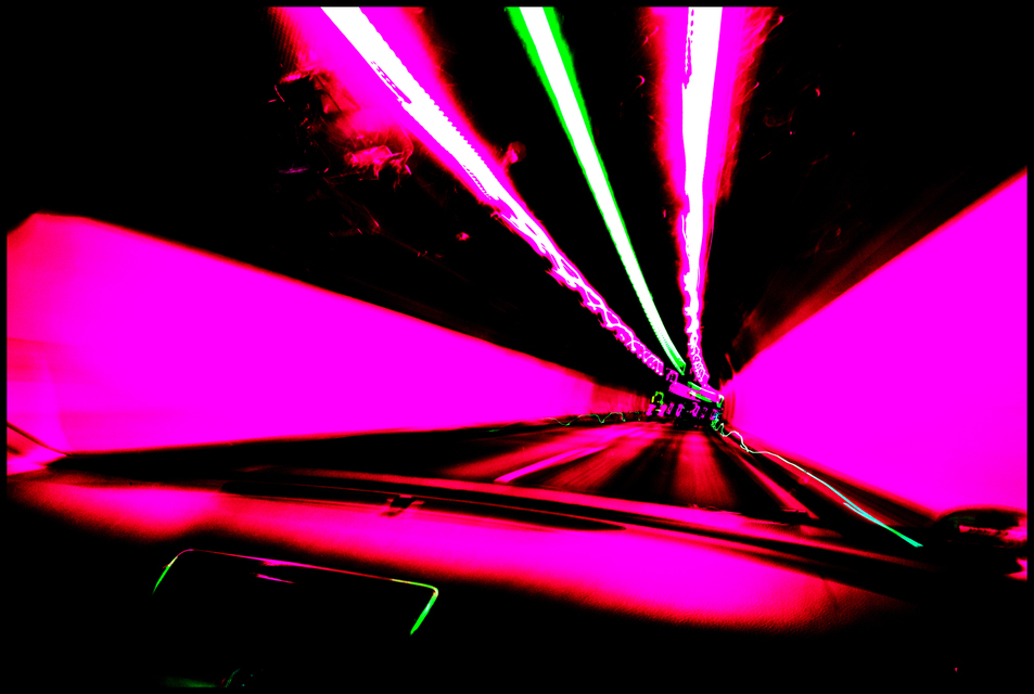 Tunnel Ride I - ID 004336