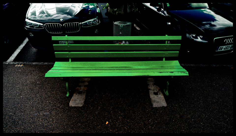 Green Bench - ID 004404