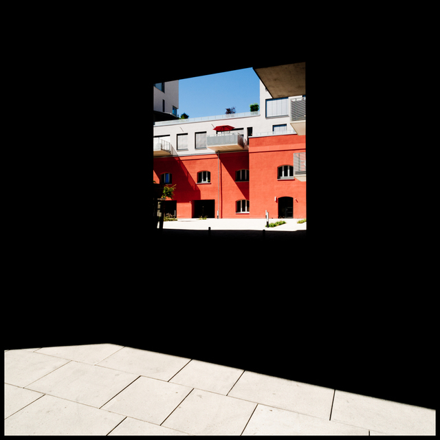 Old and New IV - ID 004437