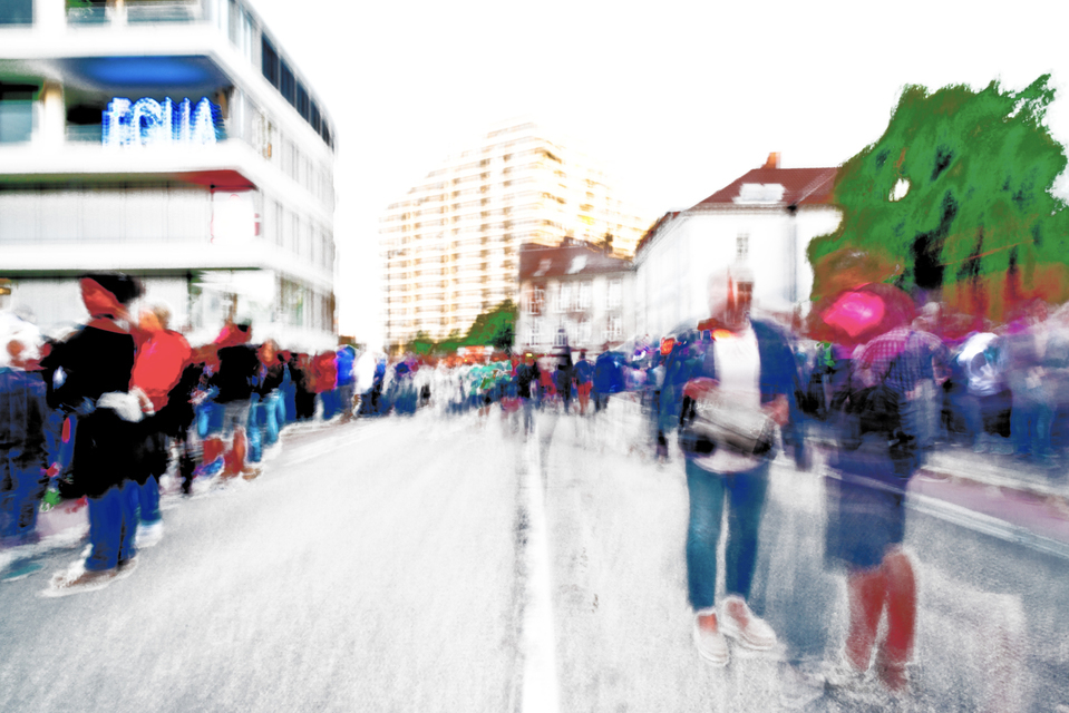 Waiting for the Spectacle - ID 004453