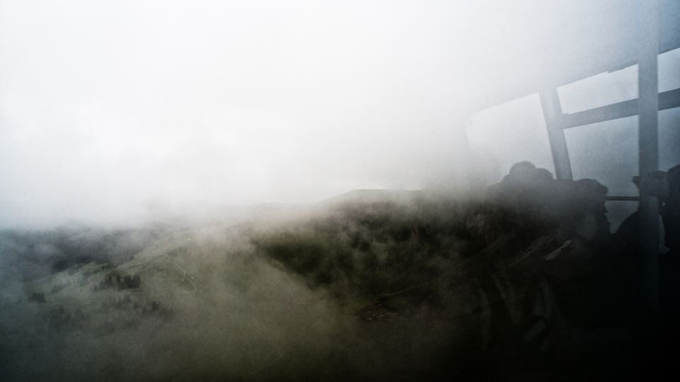 Entering - ID 004473