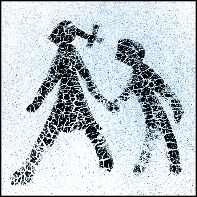 Big Sister - ID 004606