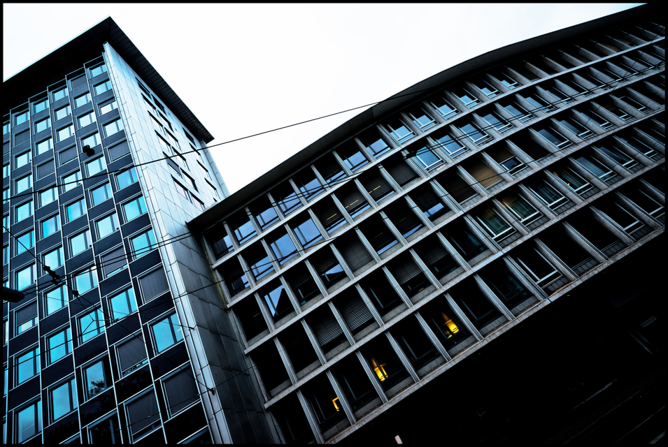 Blue Light - ID 004692