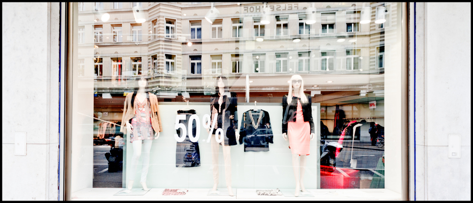 50 Percent Women - ID 004814