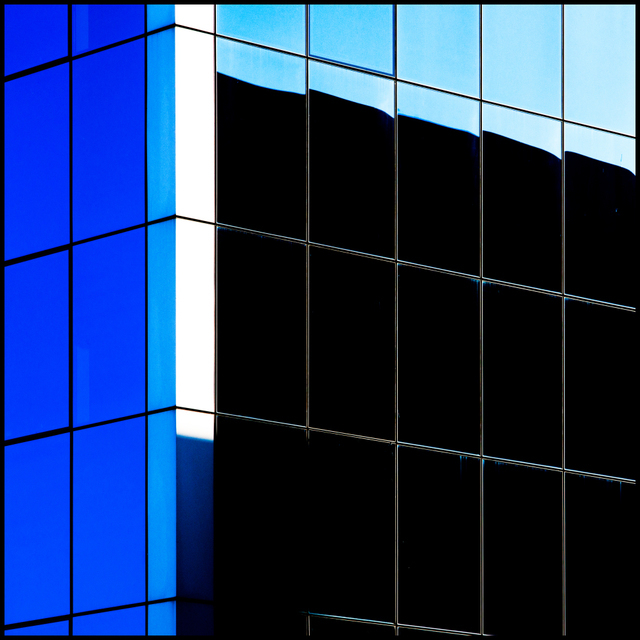 Front in Side Bright Light I - ID 004855