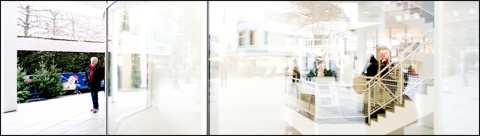 In and Out I - ID 004924